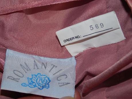 Spolocenske korzetovou saty, 46