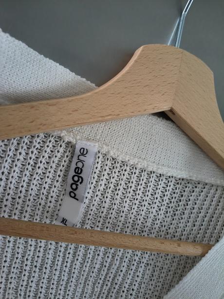 Page one kvalitný voľný biely sveter l-xl, xl