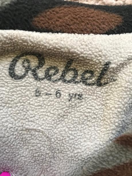 Flisovy komplet, rebel,110