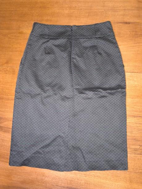 Elegantná sukňa, xs