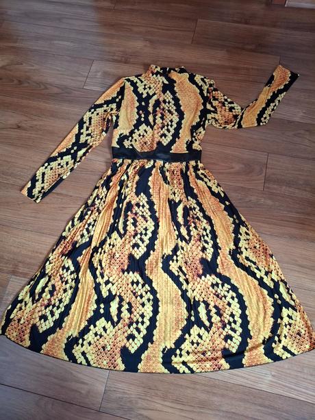 Zaujímavé šaty, bonprix,40