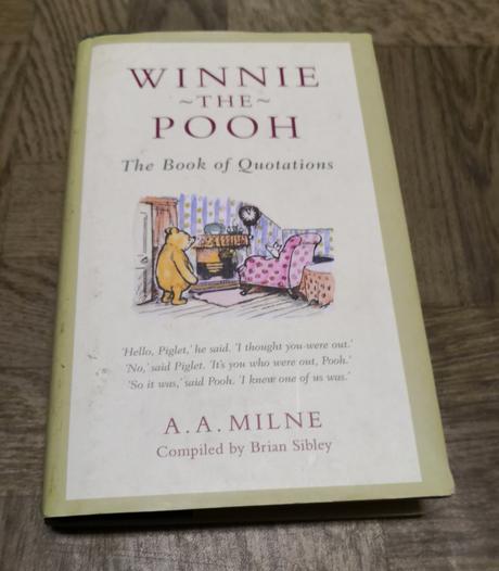 Anglická knižka "winnie the pooh", 