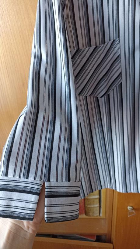 Pásikavá dámska blúzka, 46