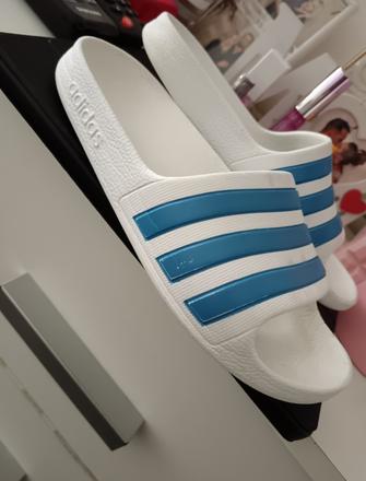 Adidas detské slapky, adidas,33