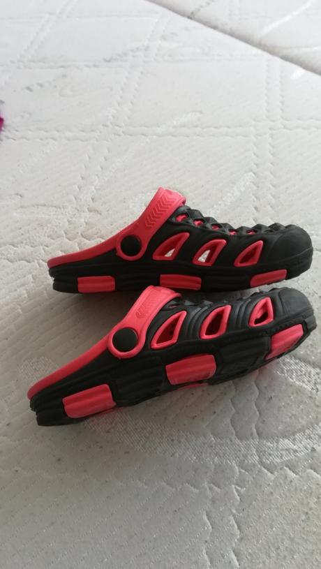 Predám šľapky(kroksy)., 31