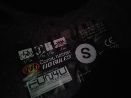 Predám novú značkovú prilbu c. s, s