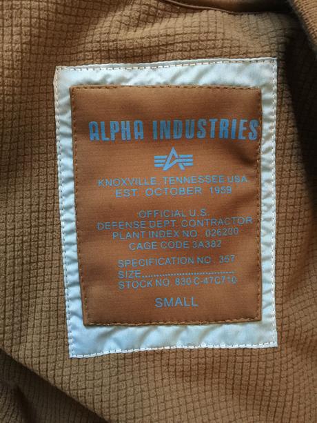 Alpha industries bombera s azurovo modrym zipsom, xs