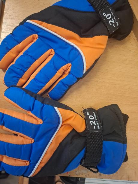 Rukavice vek 4 5 rokov rukavice, 104