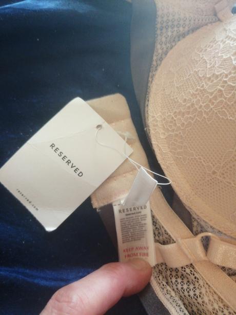 Podprsenka, reserved,80c