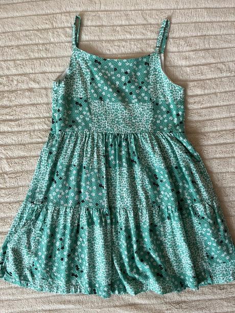 Dievcenske letne saty, marks & spencer,140