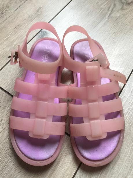 Sandale, next,32