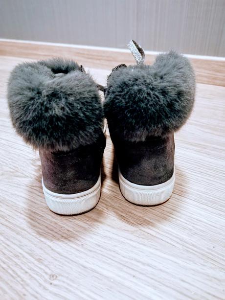 Zateplené tenisky s kožušinkou, 35