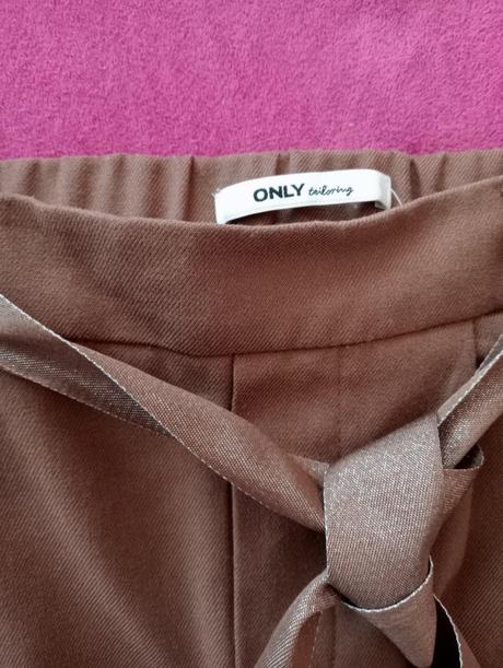 Nohavice only, only,s