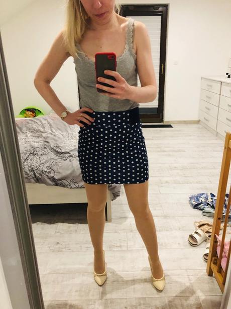 Bodkovaná sukňa stradivarius, stradivarius,m