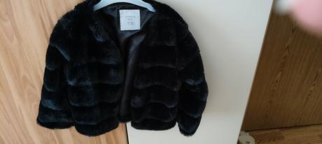 Čierne plyšové bolerko, lindex,128