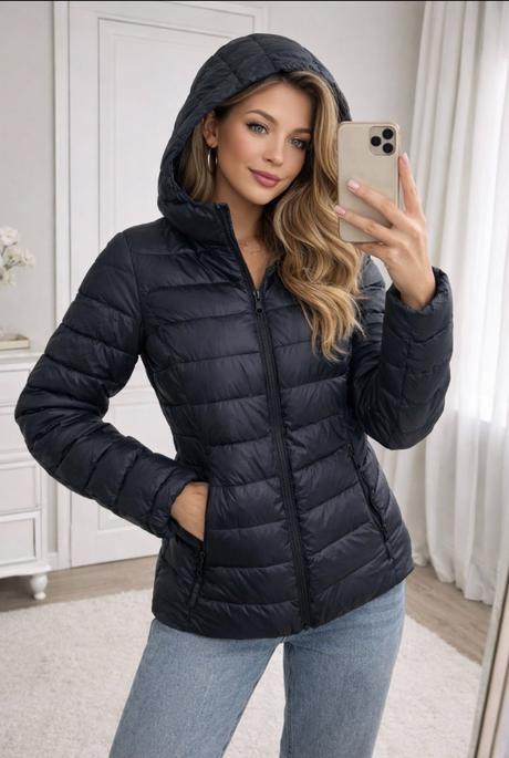 Prechodná ľahká bunda značky oysho, pc 80 eur, s