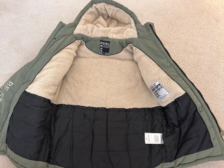 Tepla bunda, staccato,152