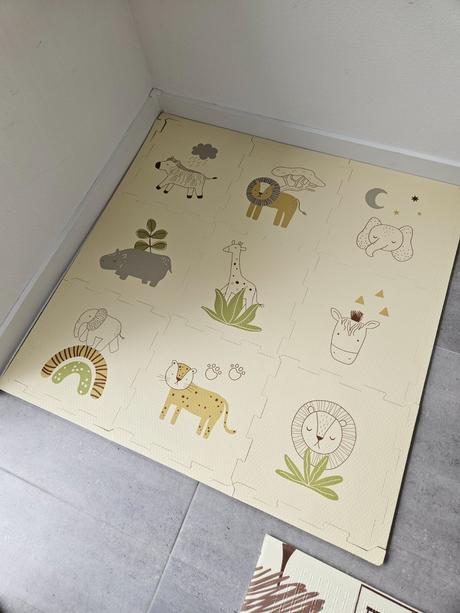 Hakuna matte podložka na hranie 90x90 cm, 