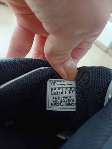 Širšie tenisky, champion,38