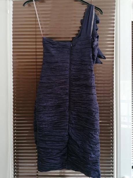 Spoločenské saty, s