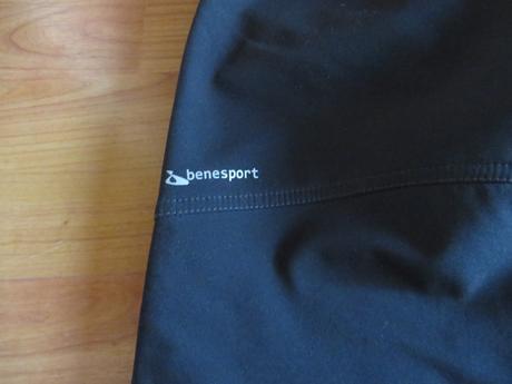 Softhellové nohavice - veľ. 152 - zn. benesport, 152