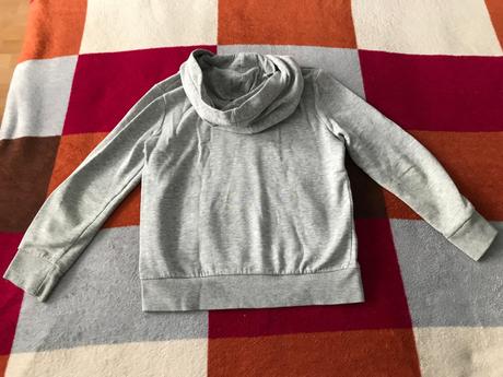 Mikina, vel. 122/128,, 104