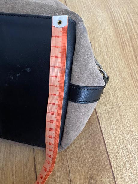 Kabelka carpisa, carpisa