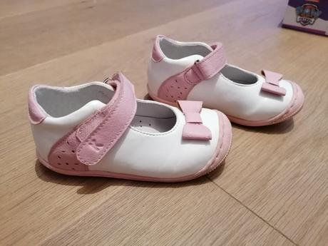 Balerinky c. 23, kornecki,23