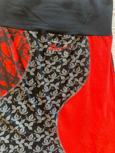 Sukna desigual, desigual,l