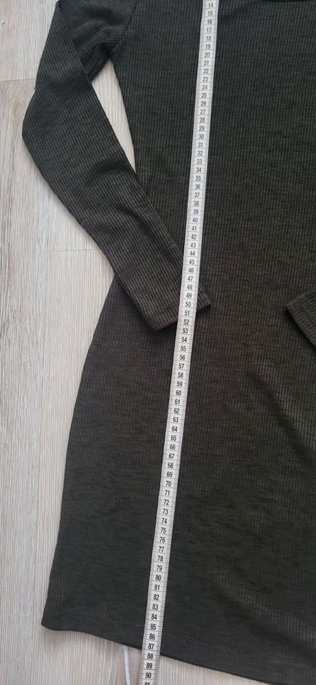 Tmavozelené šaty, m