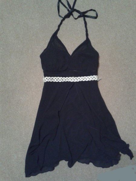 Čierne koktailové šaty, xs