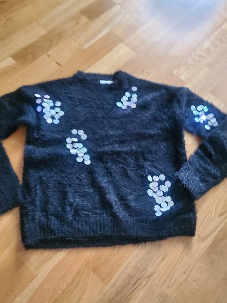 Mikiny, saka 152 - 158, 158