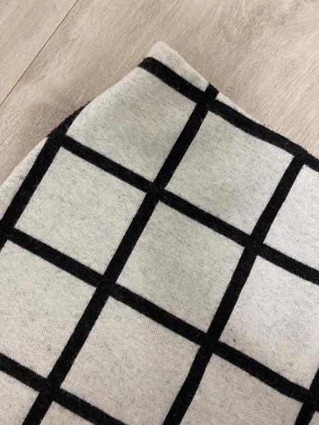 Dlhšia obtiahnuta sukňa, reserved,xs