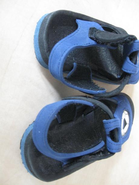 Chlapčenské penové ľahké sandálky, 22