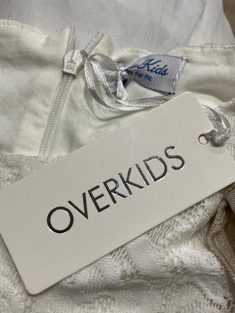 Dievčenské biele čipkované šaty s mašličkou,6 r., 116