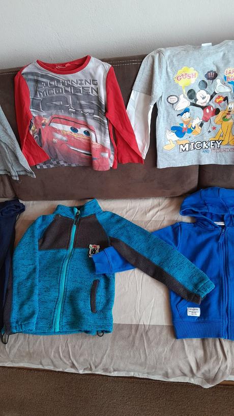 Balík oblečenia 98-104, 104–116