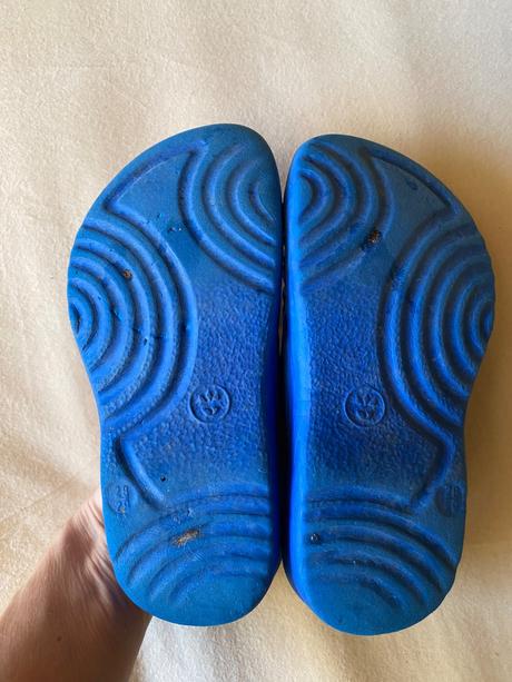 Modre šľapky (gumenne), 28/29, 28