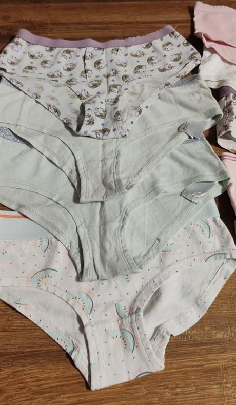 13 ks nohavičiek, 134