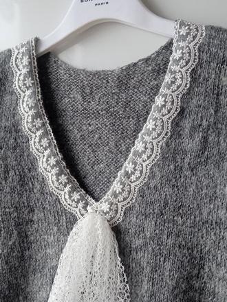 Sivy topik s krajkou, 38 / m