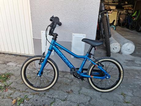 Bicykel academy 16, 16