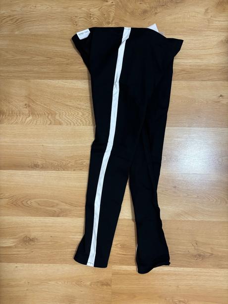 Nohavice čierne / biely pás na bokoch, xxl