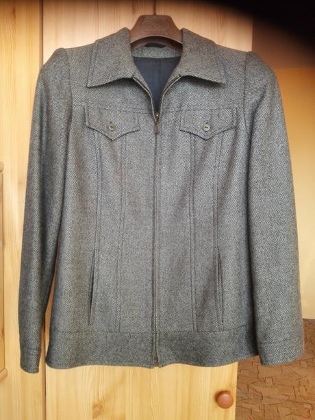 Vlnený nohavicový kostým, 36