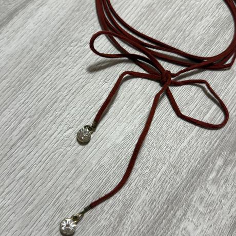 Choker s kamienkami,