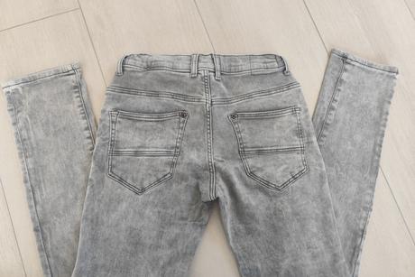 Predám chlapčenské rifle, 158