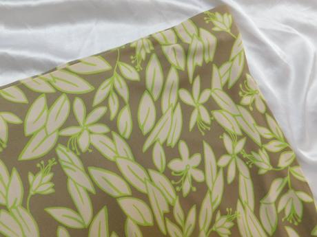 Luxusna pekna sukna, 40