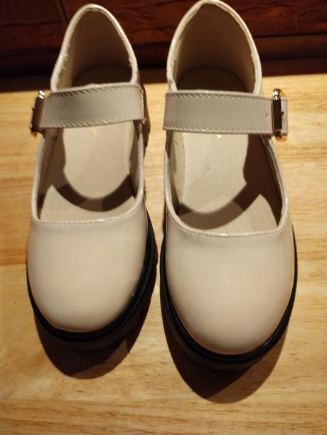 Krémové poltopánky, nelli blu,31