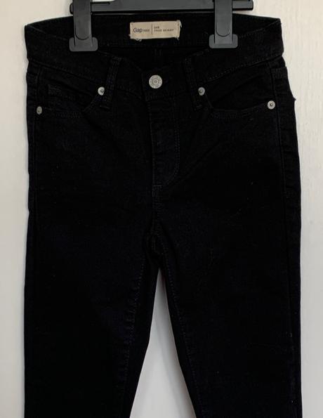 Gap čierne dievčenské rifle, gap,170