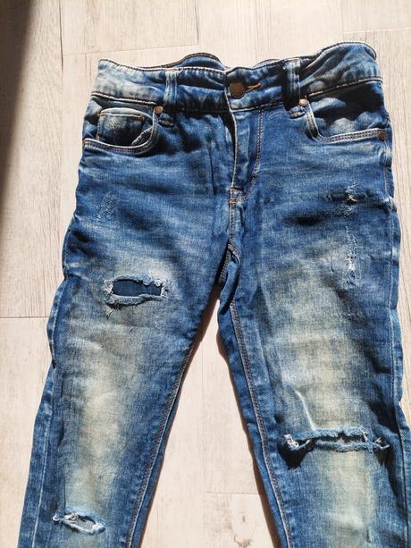 Jeansy, kik,134