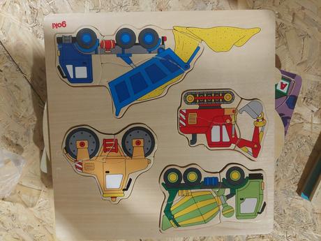 Drevené hracky 6 roznych ks vkladacky puzzle, 