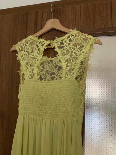 Slávnostné saty, 38